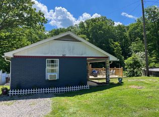 307 W Maple Ave, Fayetteville, WV 25840