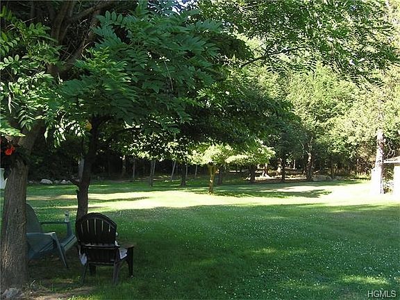 Back Yard Quiet and Private