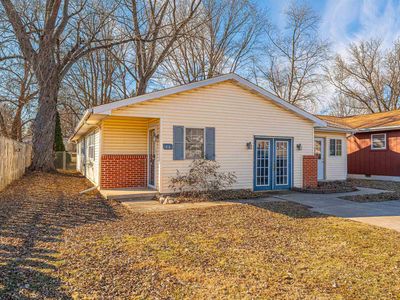 95 Gavin St, Lincoln, IL, 62656