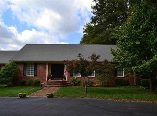 1523 Cabell Dr, Bowling Green, KY 42104