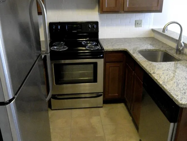 Premium kitchens boast a full range of accoutrements!