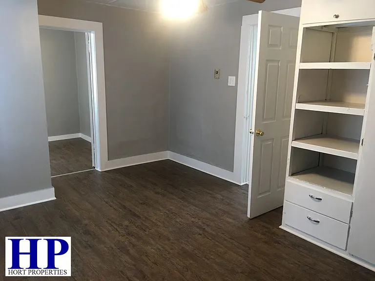 1408 Edgar Ave — Photo 7