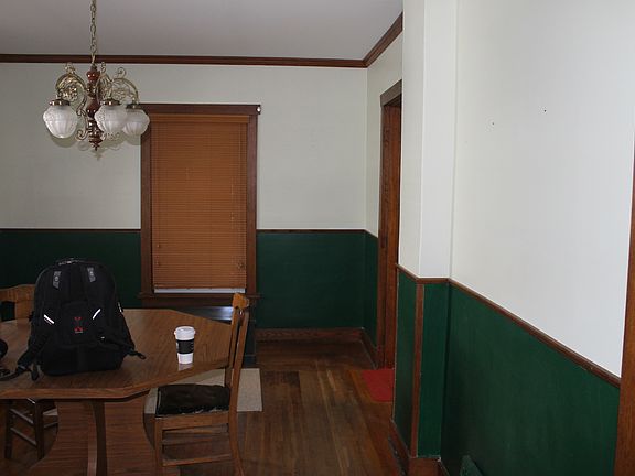 4th image of 140 Illinois Ave