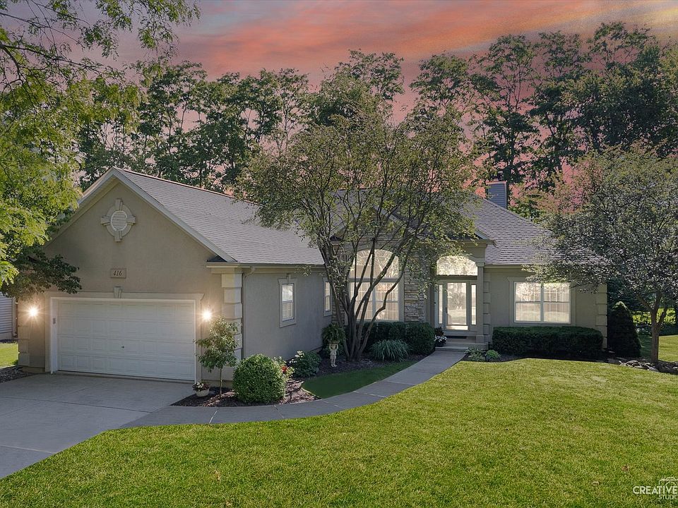 1st image of 416 Burr Oak Dr