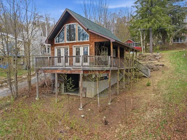 202 Lake Shore Dr, Indian Lake, NY 12842