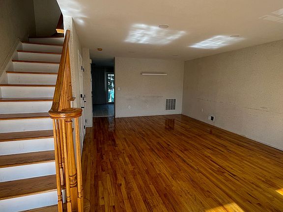 3rd image of 85 Groton St Floor 2