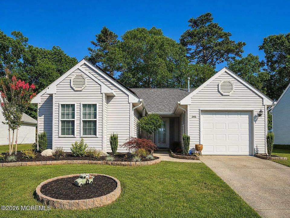 1st image of 202 Danbury Drive