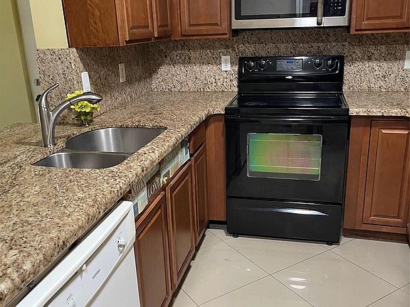 2nd image of 5620 NW 61st Street #1207