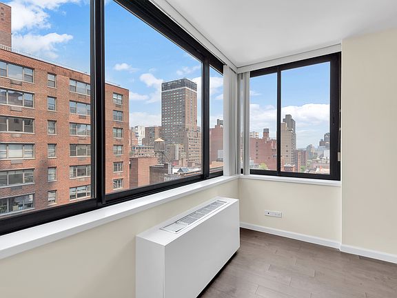 4th image of 300 E 62nd St APT 1103