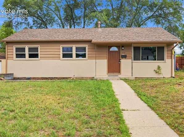 2818 Merry Ln, Colorado Springs, CO 80909