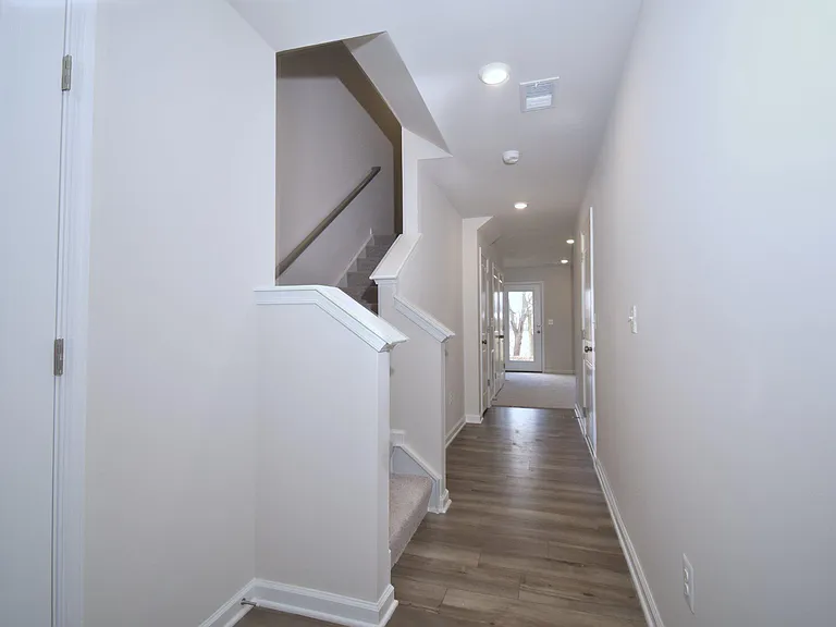 99 Gray Silver Rd — Photo 4