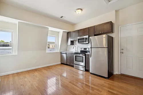 Floor plan 2 Bed 1 Bath
