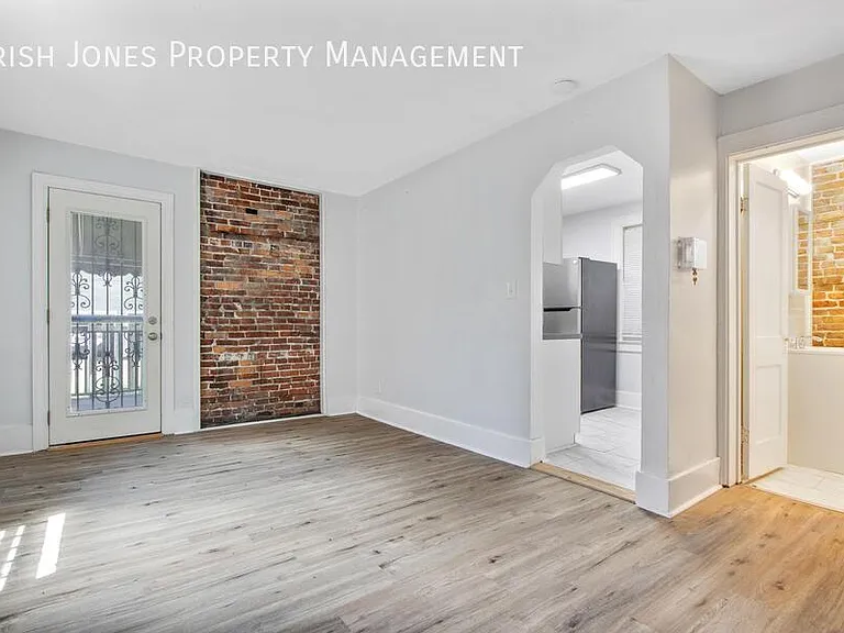 62 Park St #4 — Photo 6