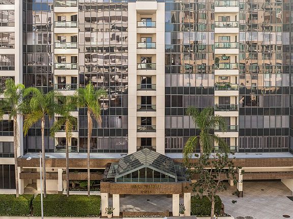 2nd image of 10724 Wilshire Blvd APT 1106