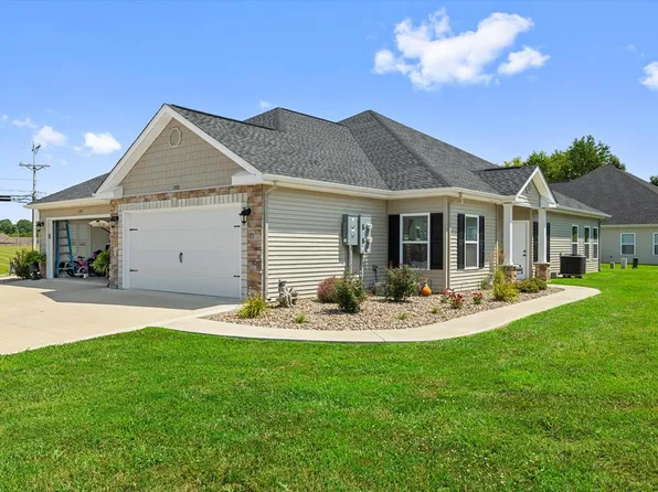 1592 Yellow Wood Dr, Madisonville, KY 42431