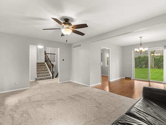 5th image of 2410 Berkey Ave
