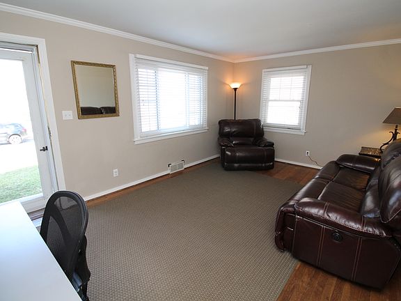 5th image of 5494 Emerson Ave