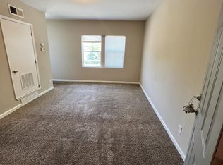 1305 E Armour Blvd #205, Kansas City, MO 64109