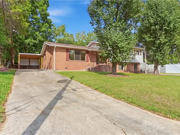 516 Park Ln, Reidsville, NC 27320