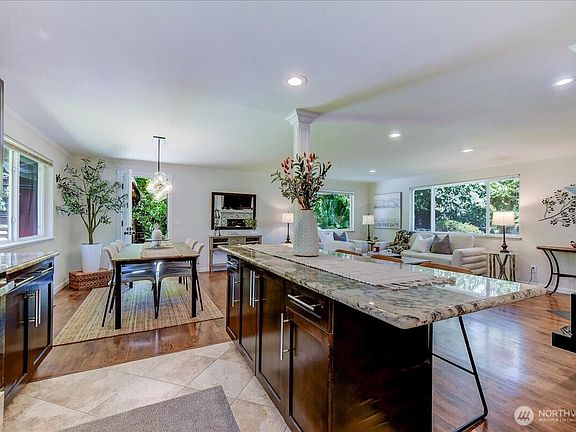 5th image of 10852 NE 108th Street