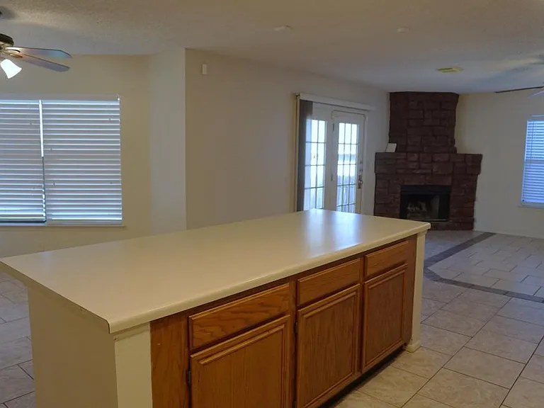 7515 Foss Mdws — Photo 11