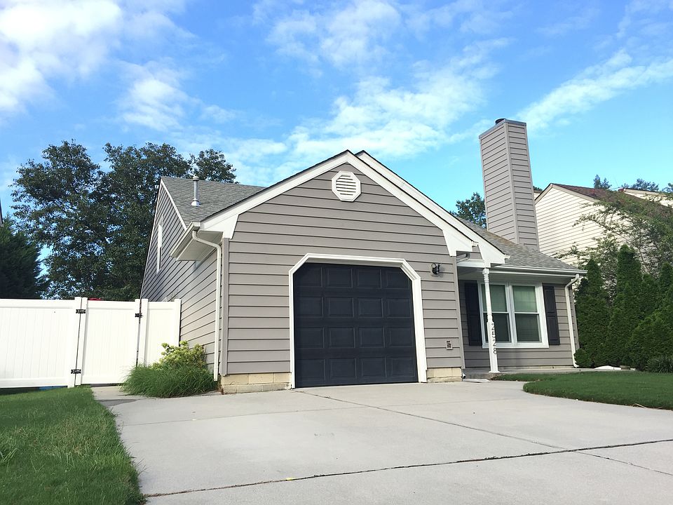 1st image of 2528 Elon Dr