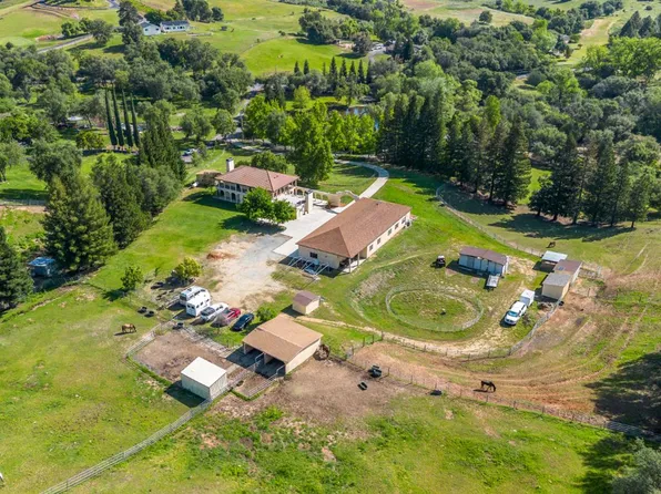 3350 Rattlesnake Rd, Newcastle, CA 95658
