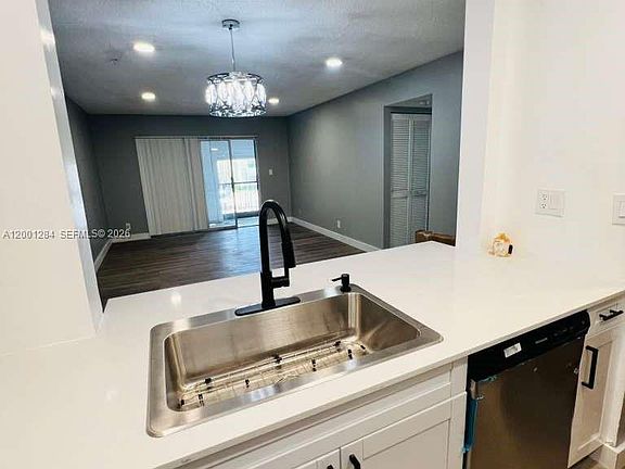 5th image of 4163 NW 90th Ave APT 206