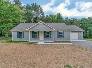 393 Flowertown Rd, Normandy, TN 37360