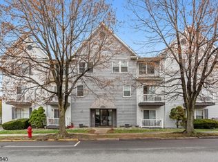 483 Forest St #10, Kearny, NJ