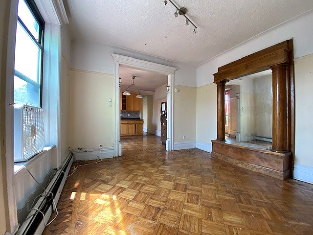 1st image of 980 Bergen St #4D