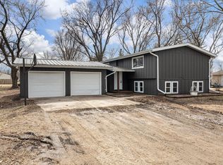 633 3rd St NE, Blooming Prairie, MN 55917