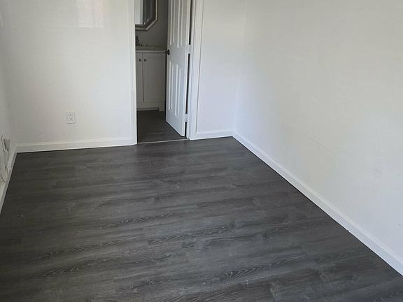 5th image of 154 5th St #1