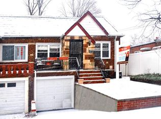 14953 26th Ave, Flushing, NY 11354
