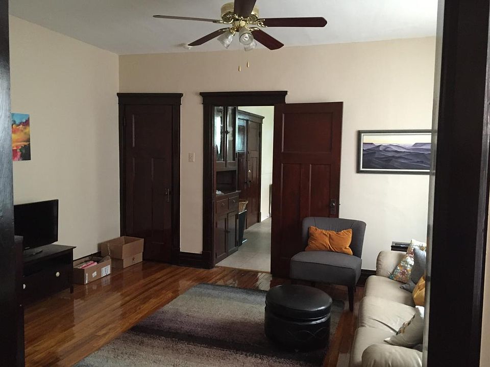 4.1 Family room