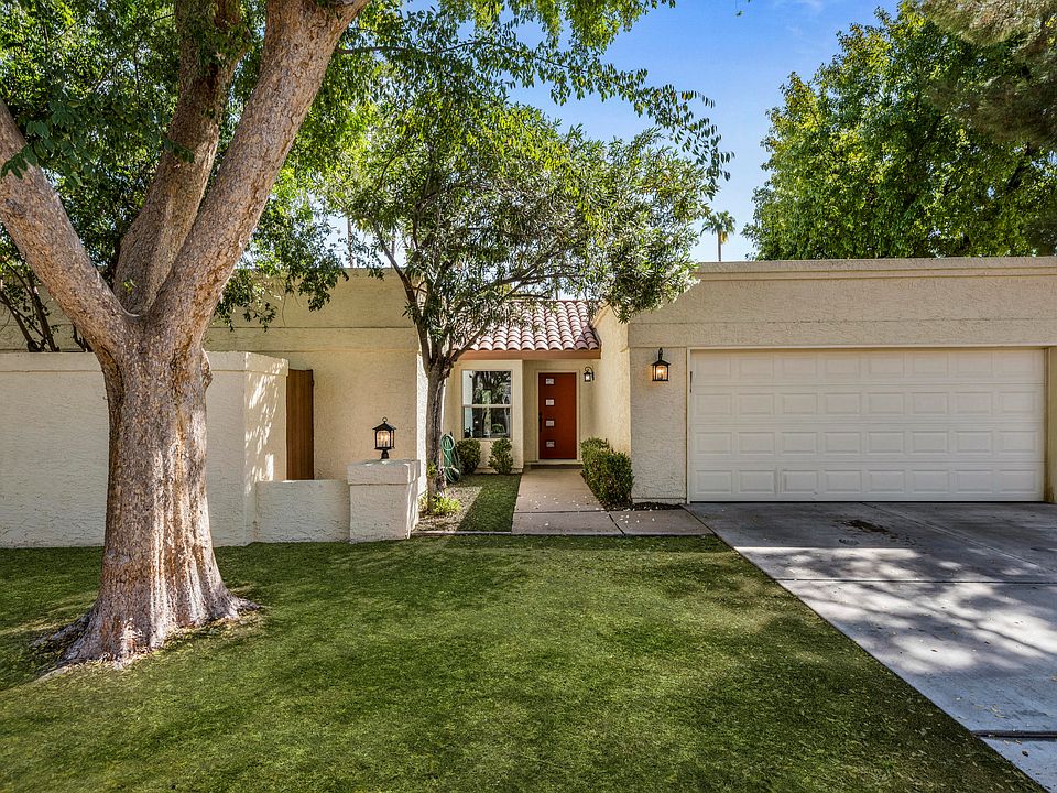 1st image of 8195 E Del Caverna Dr