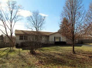 3295 Ironwood Ave, Rockford, IL