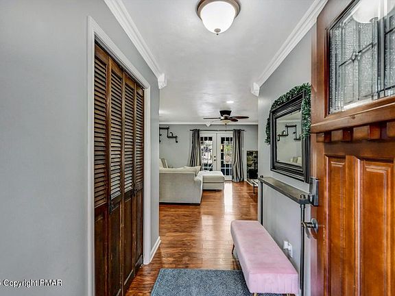 3rd image of 111 Elm Dr