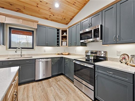 5th image of 1581 Taylor Town Rd NE