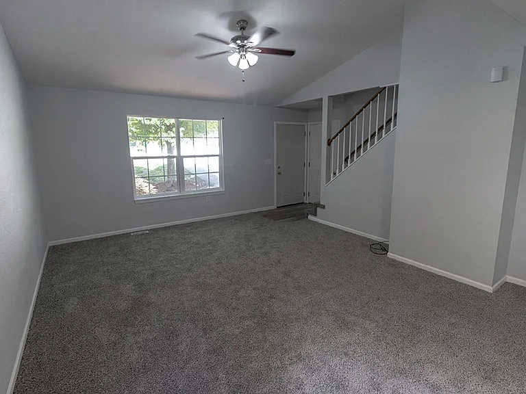 5318 Godas Cir — Photo 4