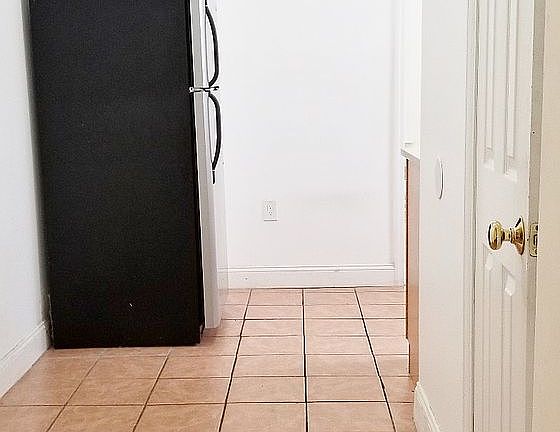 5th image of 31-61 42nd St #1