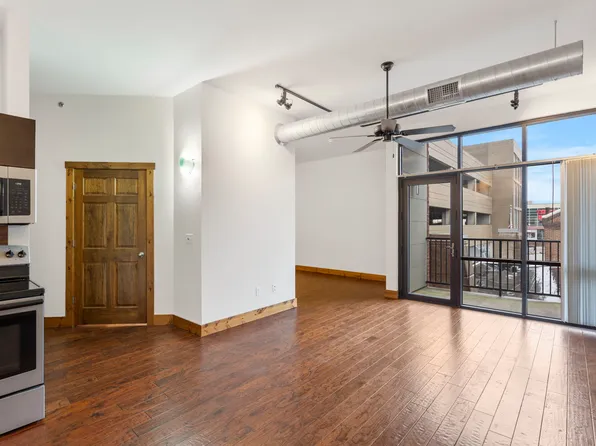 305 S Campbell Ave, Springfield, MO