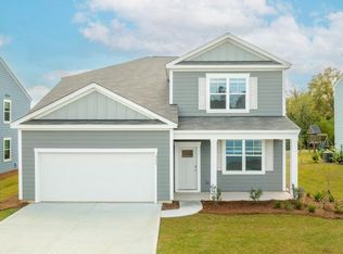 311 Willows Crescent Dr, Moncks Corner, SC 29461