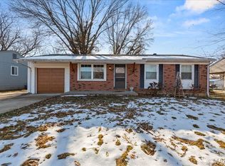 3303 Ipswich Ln, Saint Charles, MO 63301