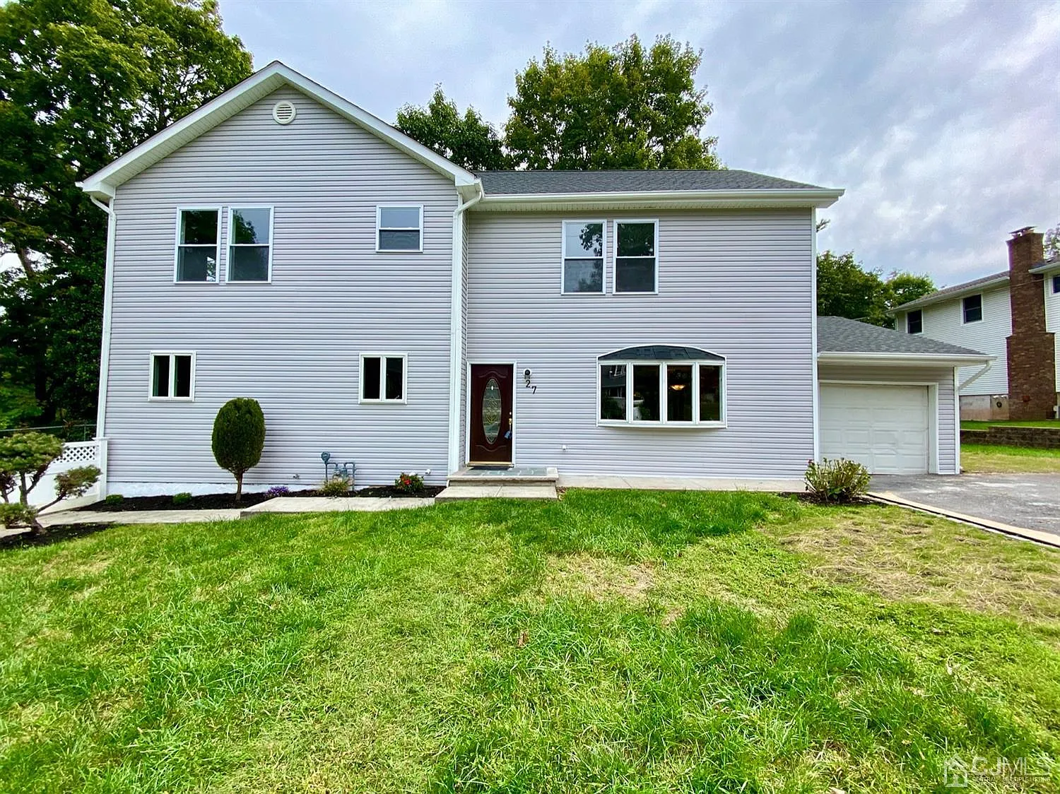 27 Jersey Ave photo 1
