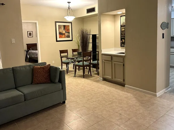 8100 Cambridge St APT 29, Houston, TX 77054