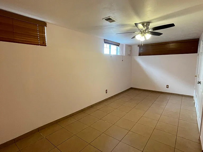 1231 Mason Ave — Photo 12