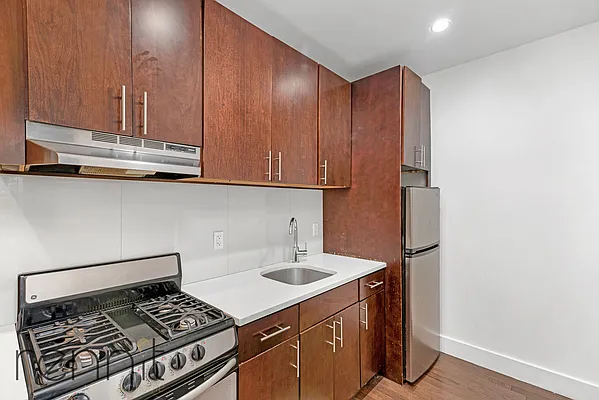 Rented by Rennit Inc. | media 3