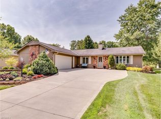 10056 Crows Nest Cv, Aurora, OH 44202