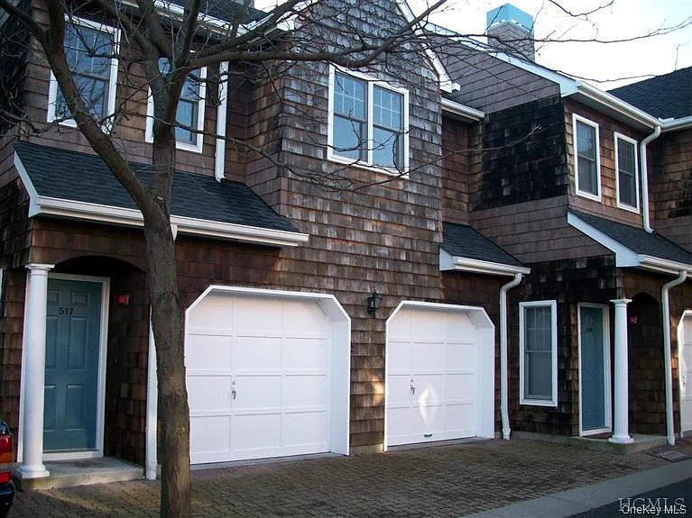 517 Half Moon Bay Dr — Photo 26